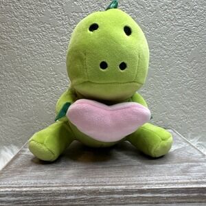 $18 🌙 Moriah Elizabeth Pickle Dinosaur Pink Heart Plush Valentine Series